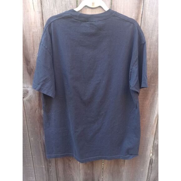 FAMOUS Y2k‎ VINTAGE MENS CLASSIC FAMILIA BLACK T-SHIRT XL - Picture 2 of 6